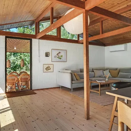 Feriehus 2 Bedroom Awesome In Vig