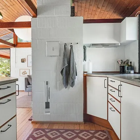 Дом отдыха 2 Bedroom Awesome In Vig