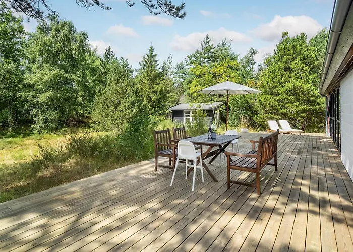 Feriehus 2 Bedroom Awesome In